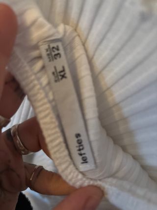 Top tirantes blanco con encaje