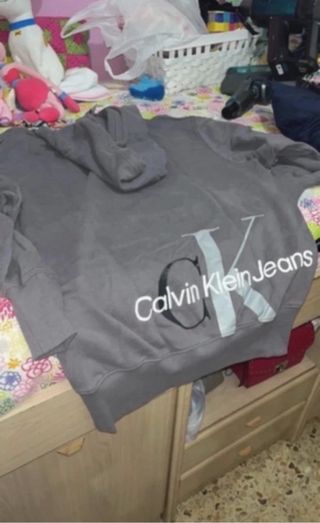 Sudadera Calvin Klein Gris