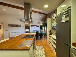 Ático en alquiler en Jaca