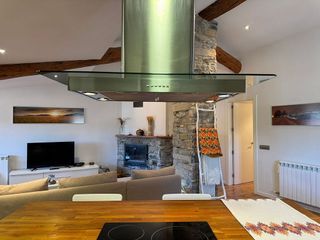 Ático en alquiler en Jaca