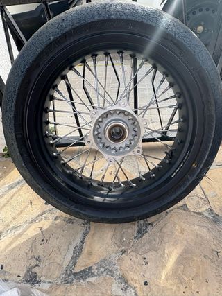 Neumáticos SMR 450 (Uso en circuito)