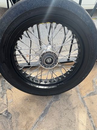 Neumáticos SMR 450 (Uso en circuito)