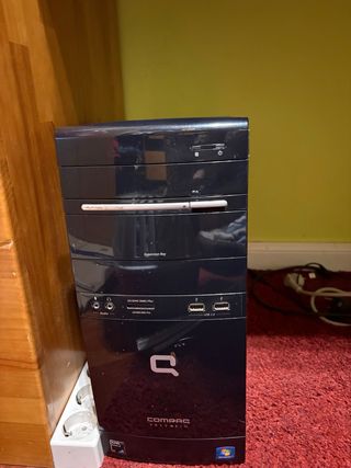 PC Completo Compaq: Pantalla, Teclado, Ratón, Lámp