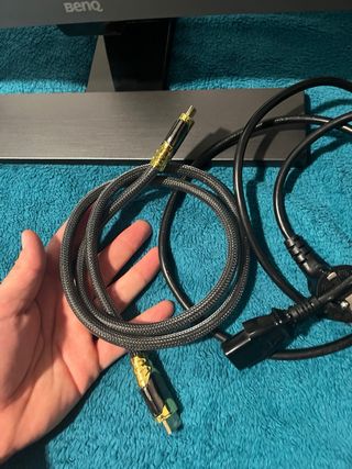 ¡¡CHOLLO!! Monitor Benq HDR 4K 28Pulg.+Auriculares