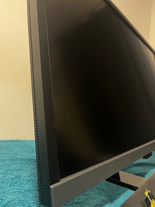 AFFARE!! Monitor Benq HDR 4K 28 pollici + Cuffie