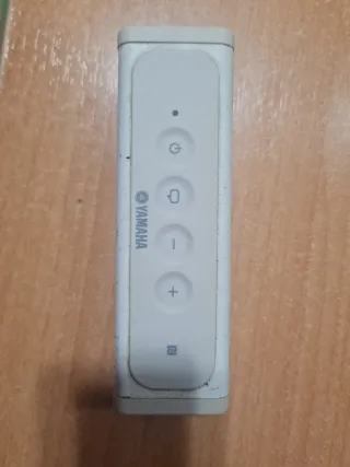 Altavoz Yamaha Beige/Blanco