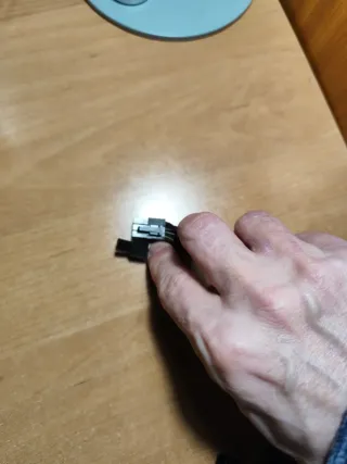 Adaptador Molex a 6+2 pines para Tarjeta Gráfica