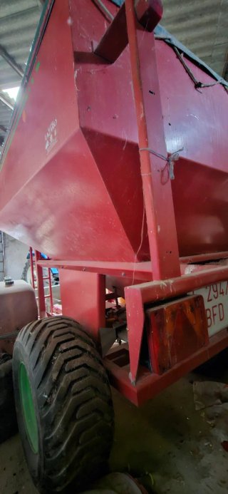 Abonadora 7000 kg