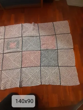 Coperta a quadri fatta a mano