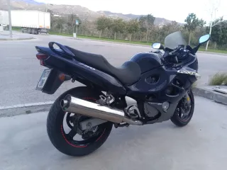Suzuki GSX750F