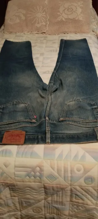 Pantalón Levi's 501 Talla W36 L38 Corte Recto