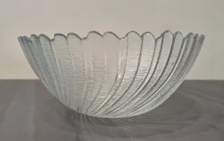 Ciotola centrotavola vintage in vetro