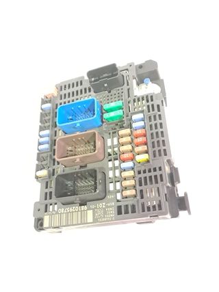 CAJA FUSIBLES PEUGEOT 308