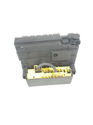 CAJA FUSIBLES PEUGEOT 308