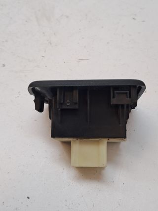 MANDO ELEVALUNAS DELANTERO DERECHO RENAULT KANGOO (2)