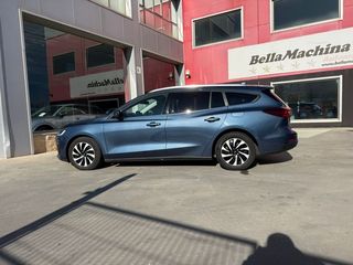 Ford Focus 1.0 Ecoboost MHEV 92kW ST-Line X Auto SB