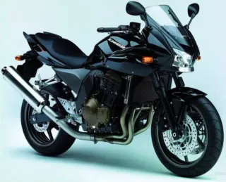 Kawasaki Z750 Semicarenada 2007