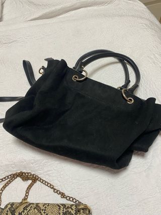 Lote 3 bolsos: serpiente, cuadros y negro