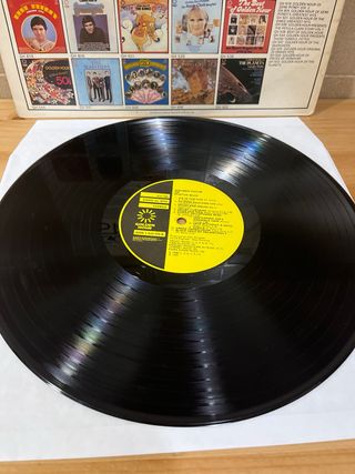 LP VINILO STATUS QUO “ GOLDEN HOUR OF STATUS QUO “