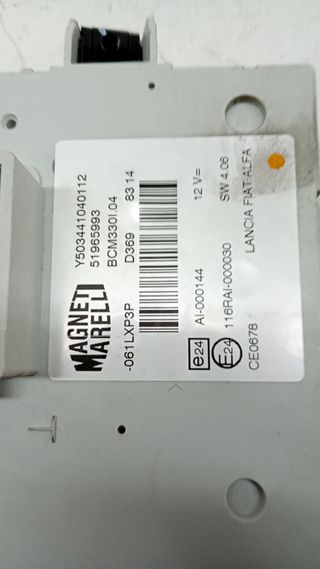 CAJA RELES / FUSIBLES FIAT 500 L (330)