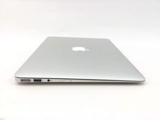 portatil apple apple macbook air core i5 1.8 13 (2017) (a1466)
