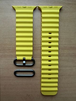 Apple Watch ULTRA 49mm. Yellow Ocean Band