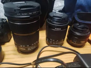 Cámara Canon EOS 750D + Accesorios