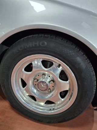 MERCEDES-BENZ SLK 200