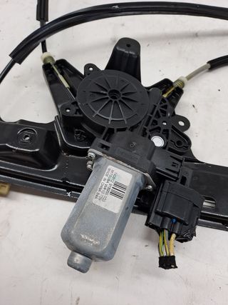 ELEVALUNAS DELANTERO DERECHO FORD C-MAX (2)