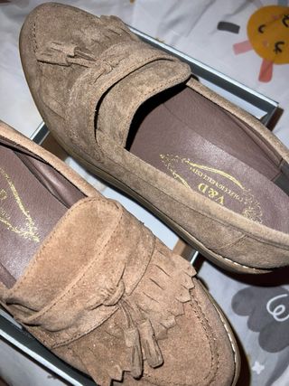 Zapatos mocasines V&D ante flecos