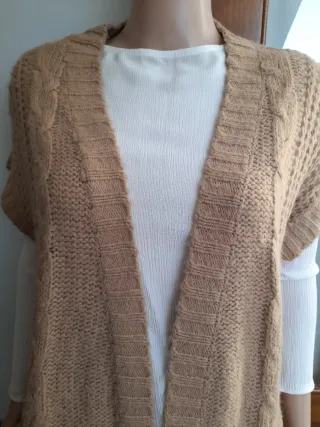 Chaleco punto largo calado talla 48