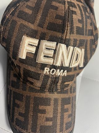 Gorra Fendi Roma Marrón y Beige