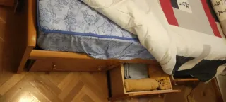 Mueble de almacenaje de madera