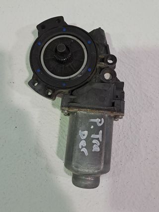 MOTOR ELEVALUNAS TRASERO DERECHO HYUNDAI IX35 (5)