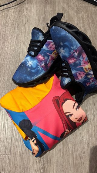 Camiseta y zapatillas K-Pop