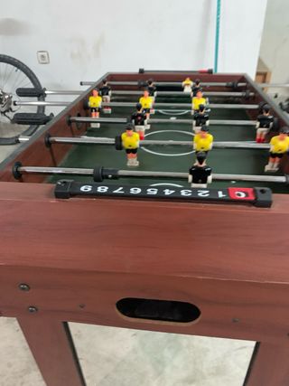 Futbolín pequeño de mesa
