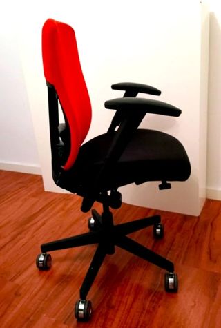 Silla Joyten Negra y Roja