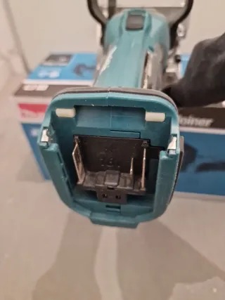 Makita Engalletadora a Batería 18V