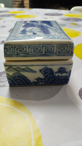 Caja porcelana china paisaje azul y blanco