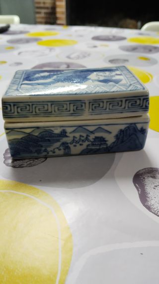 Caja porcelana china paisaje azul y blanco