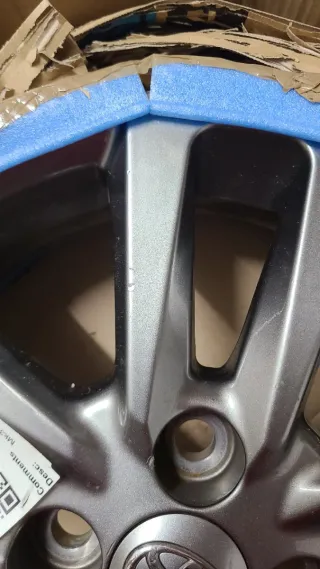 Llanta 15" Toyota Yaris