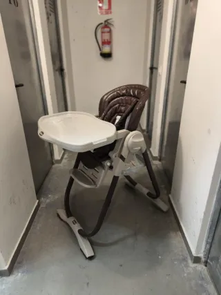 Trona Chicco Marrón