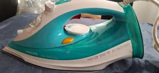 Plancha de vapor Philips Azur 2400W