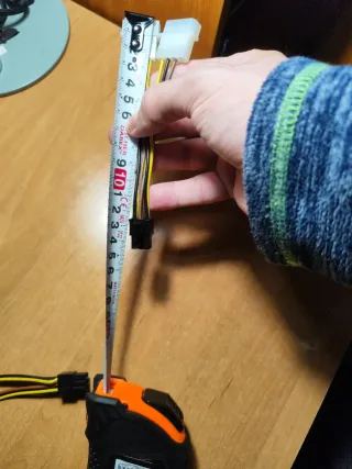 Adaptador Molex a 6 pines para Tarjeta Gráfica