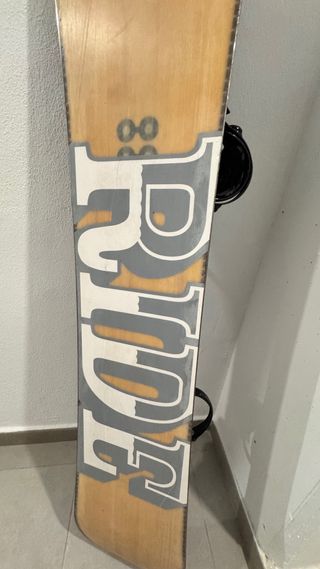 Tabla Snowboard Ride Fleetwood 161W + Fijaciones