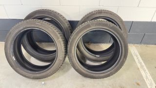 Neumáticos Continental WinterContact 215/50 R18V