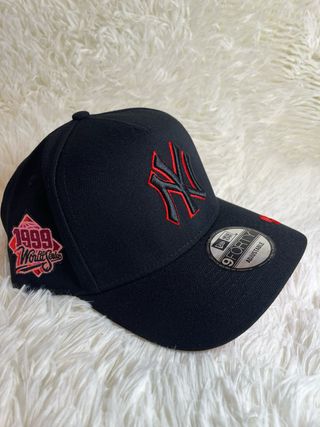 Gorra New Era 9FORTY NY World series 1999NegraRoja