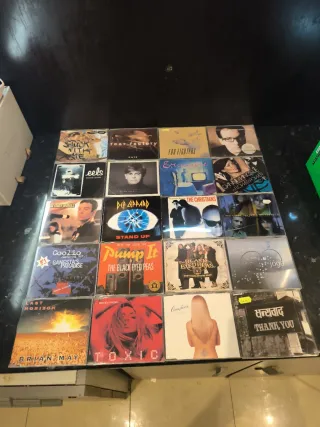 Lote 20 CD Singles Varios Artistas