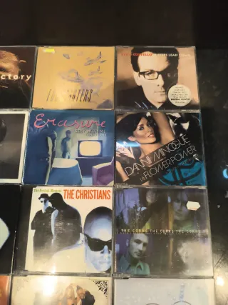 Lote 20 CD Singles Varios Artistas