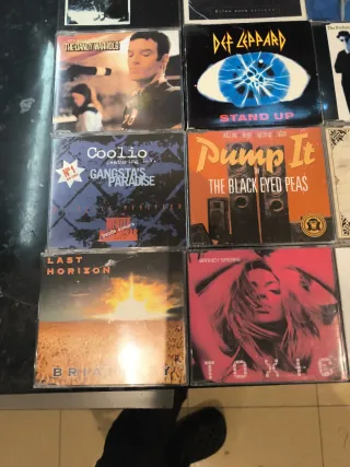 Lote 20 CD Singles Varios Artistas
